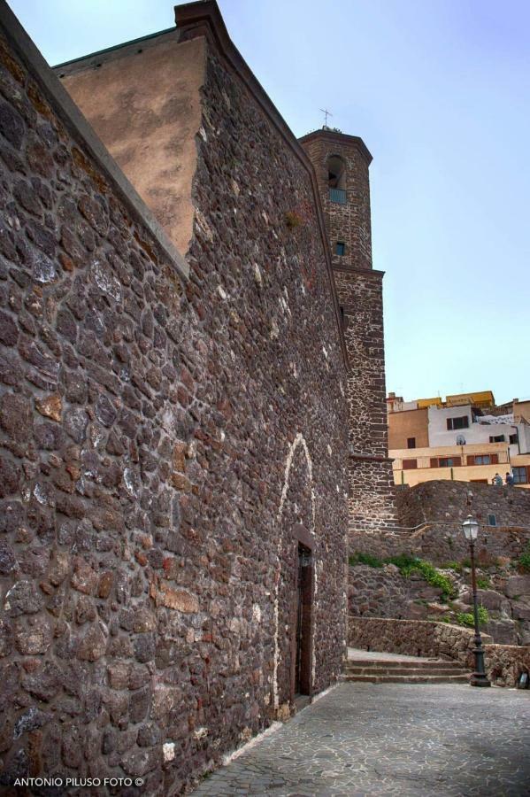 La Favola Di Dani Villa Castelsardo Bagian luar foto